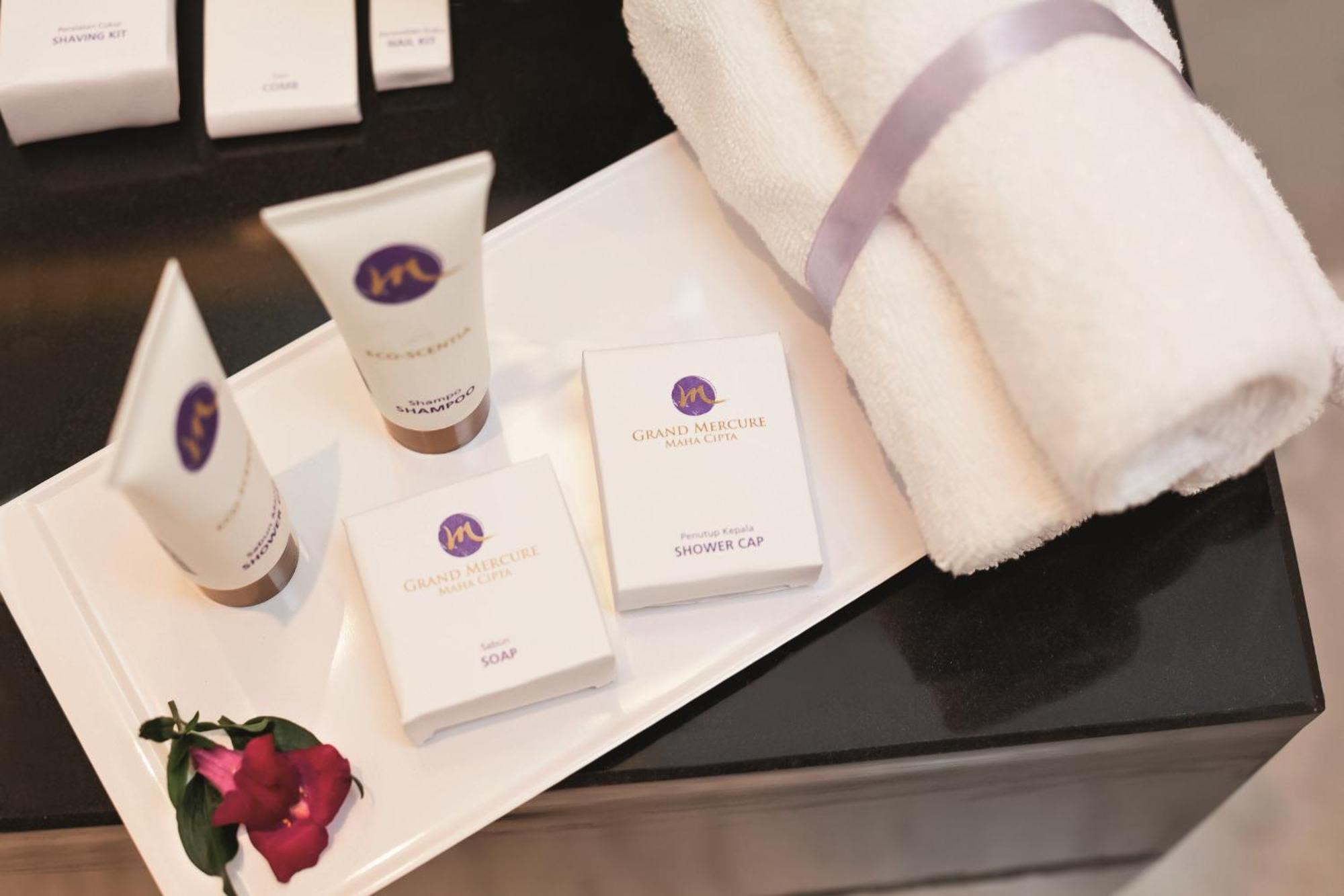 Grand Mercure Jakarta Harmoni Екстериор снимка